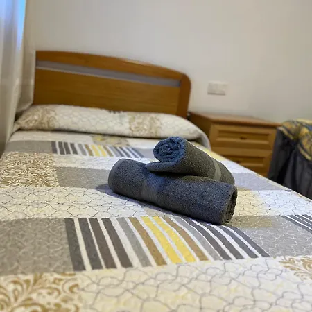 Atico Calvo Sotelo 217 Appartement